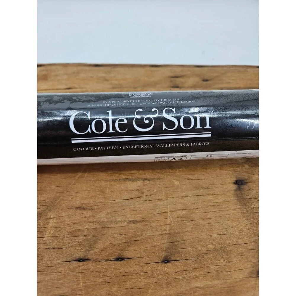 New Cole & Son Woods & Pears Wallpaper 95/5028 Bronze/Black 11 Yards